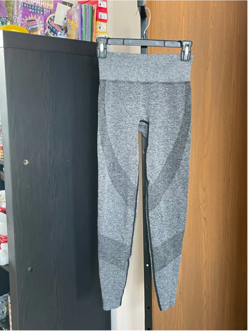 Women's Victoria's Secret PINK Leggings XS Grey Black Athletic